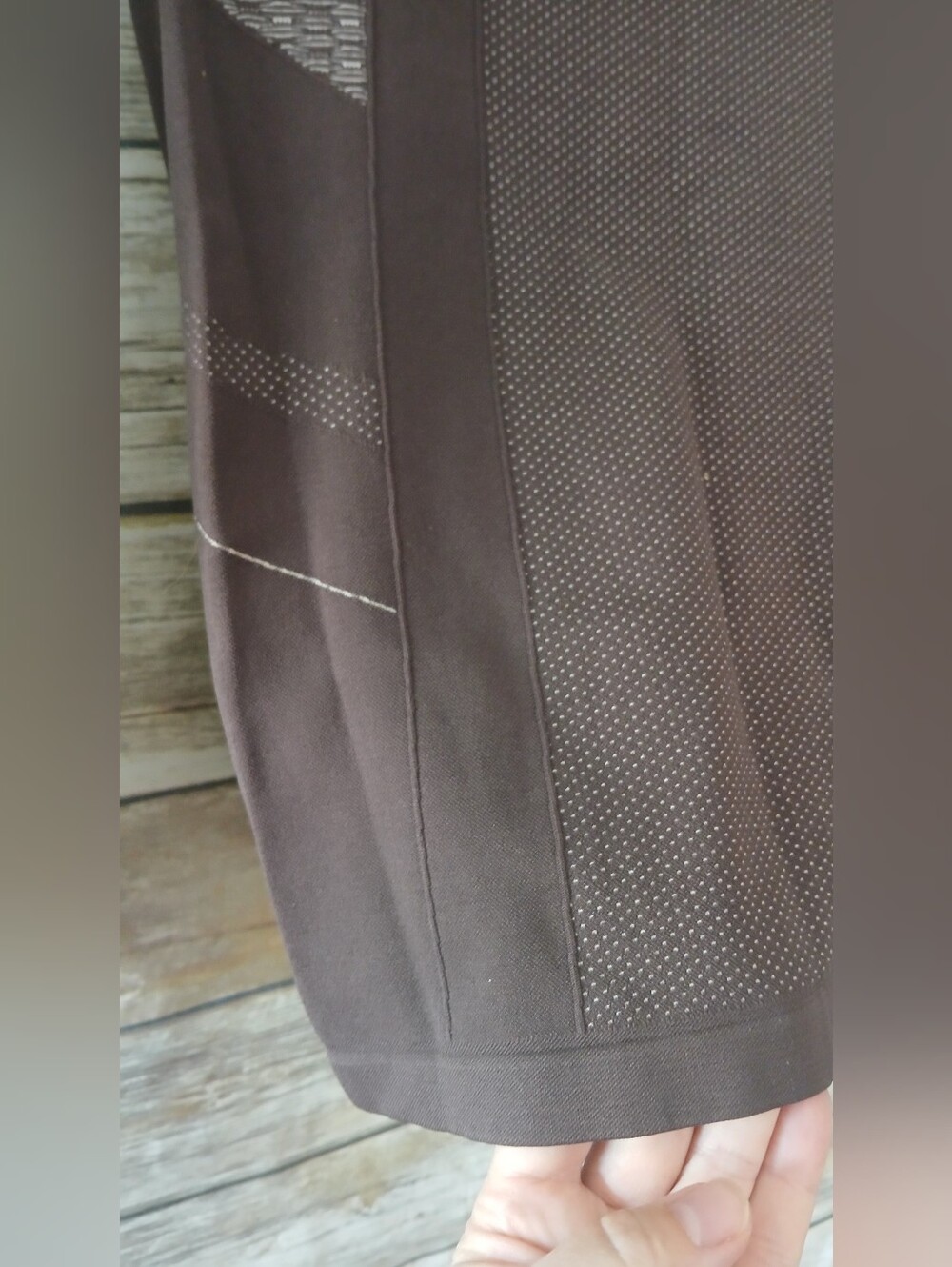 Nike Dry Fit Dark Brown Long Sleeve Performance Compression Top - Picture 8 of 12